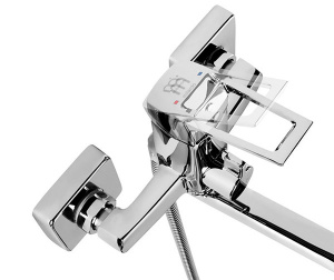 Смеситель для ванны Milardo Atlantic ATLSBLCM10