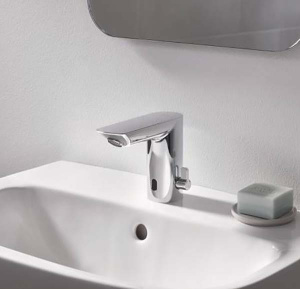 Смеситель для умывальника Grohe Bau Cosmopolitan E 36451000 сенсорный