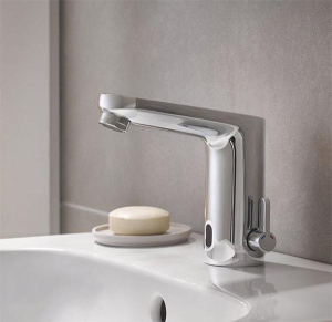 Смеситель для умывальника Grohe Eurosmart Cosmopolitan 36325001 сенсорный