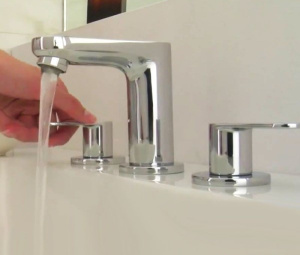 Смеситель для умывальника Grohe Eurosmart Cosmopolitan 20187000