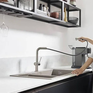 Смеситель для кухонной мойки Hansgrohe Talis M54 72808000 с выдвижным изливом