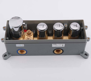 Смеситель встраиваемый Vincea VSCV-433TBG термостатический (3 функции)