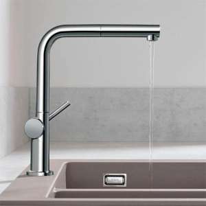 Смеситель для кухонной мойки Hansgrohe Talis M54 72809000 с выдвижным изливом