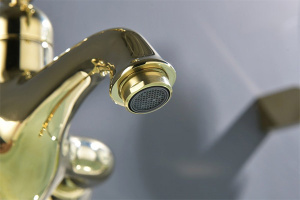 Смеситель для ванны Ganzer GZ77131-E