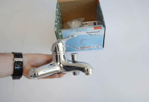 Смеситель для ванны Armatura Krzem 4214-010-00