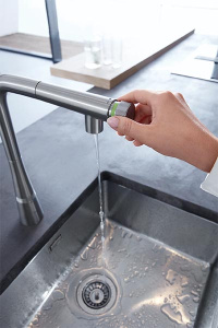 Смеситель для кухонной мойки Grohe Essence Smartcontrol 31615000 / 31615DC0, хром