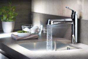 Смеситель для кухонной мойки Grohe Eurodisc Cosmopolitan 32257002