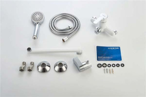 Смеситель для ванны Ledeme H03 L2203W