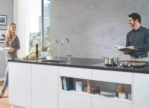 Смеситель для кухонной мойки Grohe Red Mono 30085001 / 30085DC1 в комплекте с бойлером, хром