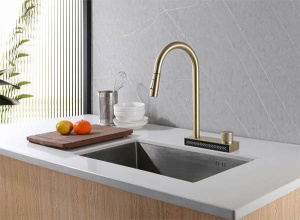 Смеситель для кухонной мойки Abber Wasser Kreis AF8114G с выдвижным изливом