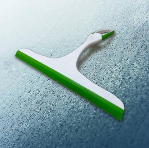 Стеклоочиститель-водосгон GLASS ULTRA CLEAN
