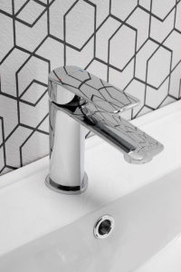 Смеситель для умывальника Armatura Agat 4422-815-00