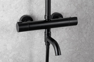Душевая стойка Armatura Moza Black 5736-910-81 + 835-670-81 термостатическая